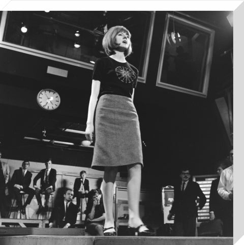 Cilla Black performing on Ready Steady Go 1964