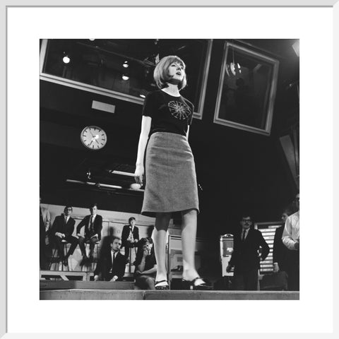 Cilla Black performing on Ready Steady Go 1964