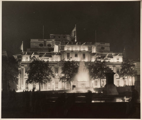 No. 1 Fountain and Canada House 1946
