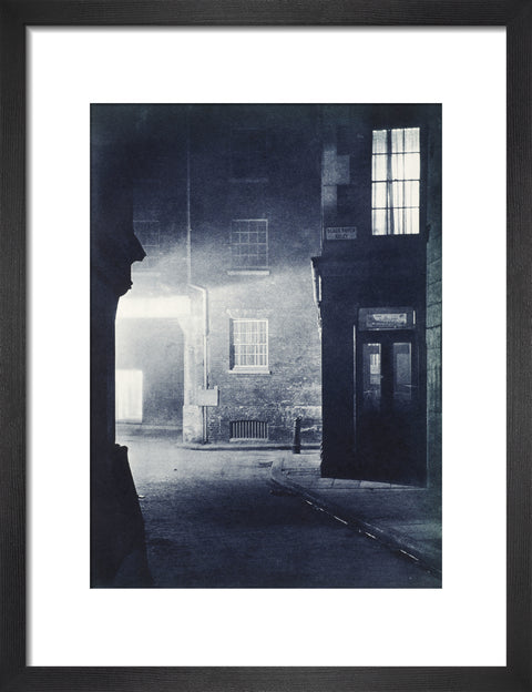 Black Raven Alley Spitalfields 1934