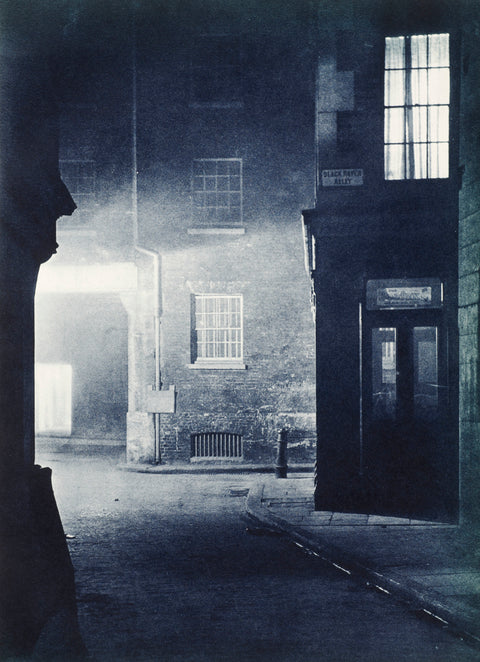 Black Raven Alley Spitalfields 1934