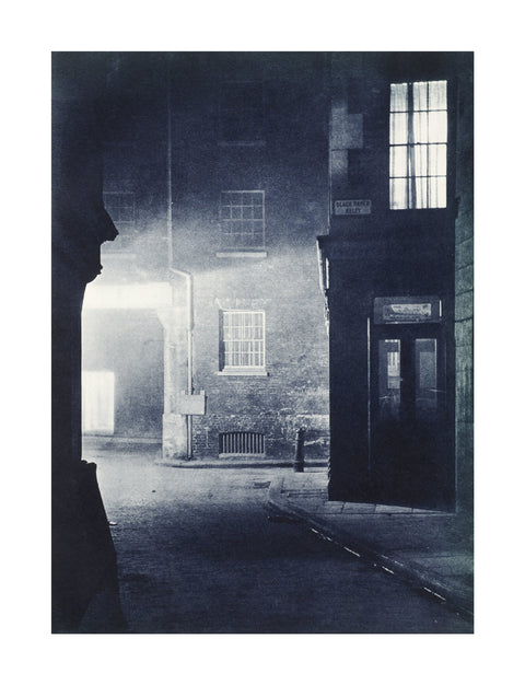 Black Raven Alley Spitalfields 1934