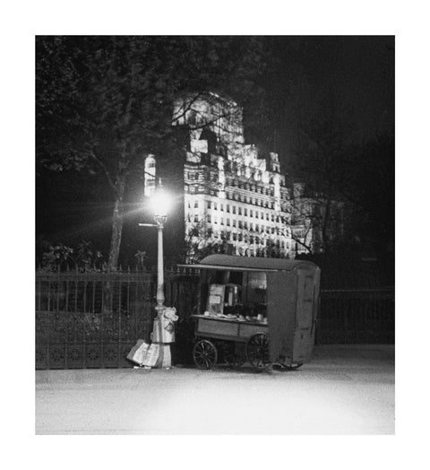 Shell Mex House at night C.1935