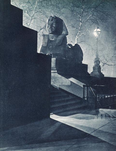 Sphinx on the Victoria Embankment at night 1934