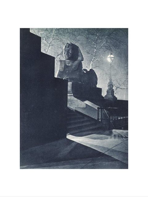 Sphinx on the Victoria Embankment at night 1934