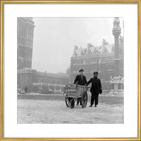 Newspaper sellers in the snow in Westminster