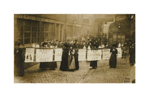 Suffragettes campaigning in South St Pancras during the General Election, January 1910.