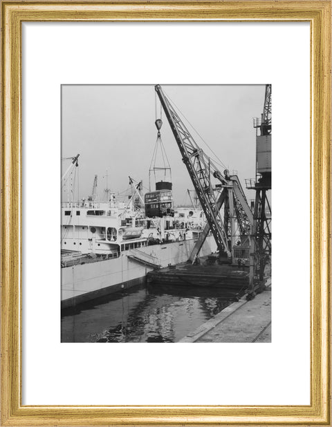 West India Docks 1958 London Bus being exported to Ceylon