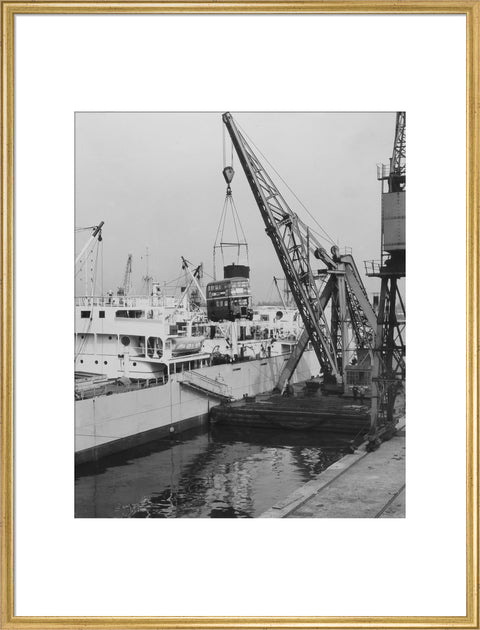 West India Docks 1958 London Bus being exported to Ceylon