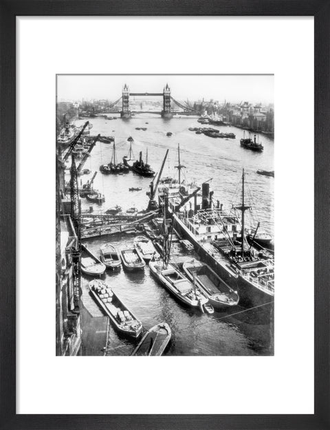 Upper Pool of the Thames c.1930