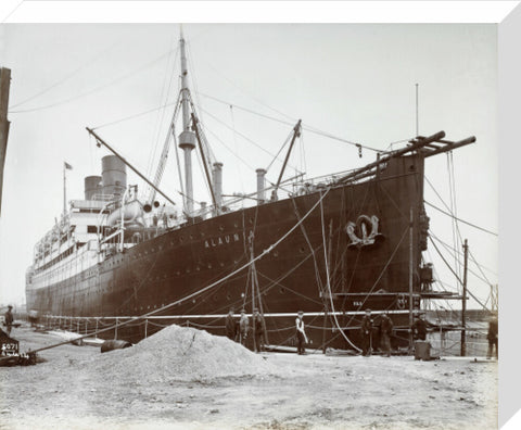 Cunard ship Alaunia in Royal Albert Dock 20th century