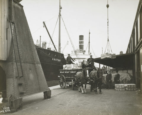 Surrey Commercial Docks 1922