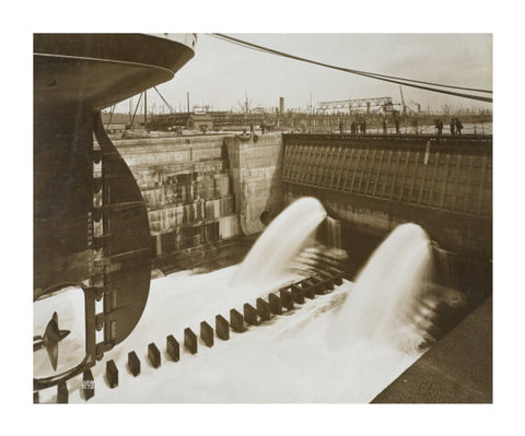 King George V Dock ship about to be flooded 1921