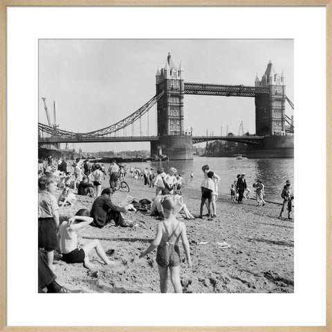 Londoners relax on Tower Beach 1952