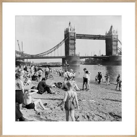Londoners relax on Tower Beach 1952