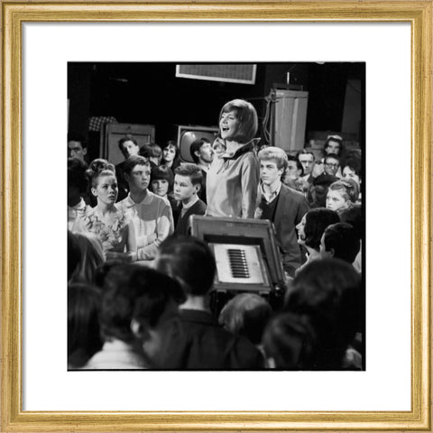 Cilla Black performs on Ready Steady Go! 1964