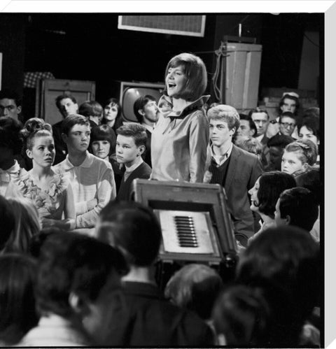 Cilla Black performs on Ready Steady Go! 1964