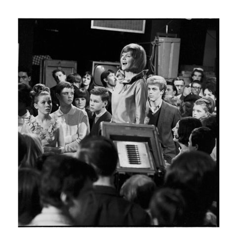 Cilla Black performs on Ready Steady Go! 1964