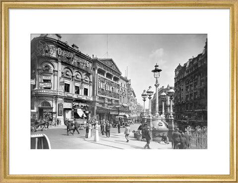View of Piccadilly Circus 1927
