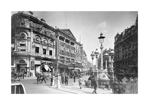 View of Piccadilly Circus 1927