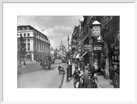 View of St. Clement Danes 20th century