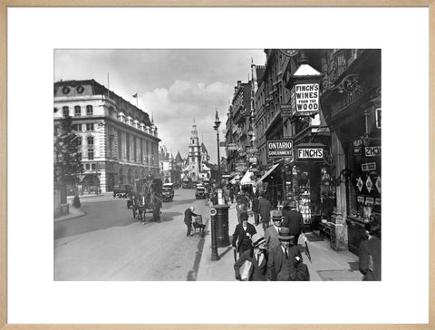 View of St. Clement Danes 20th century