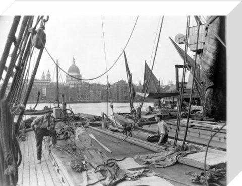 Sailing barge at Greenmoor Wharf Bankside 20th century