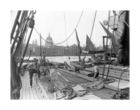 Sailing barge at Greenmoor Wharf Bankside 20th century