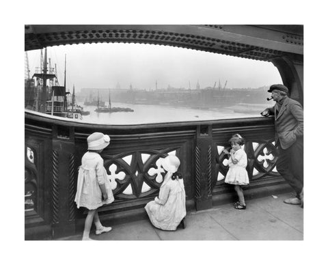 Children on the Tower Bridge 20th century