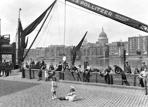 City waterfront from Benbow Wharf Bankside 20th century