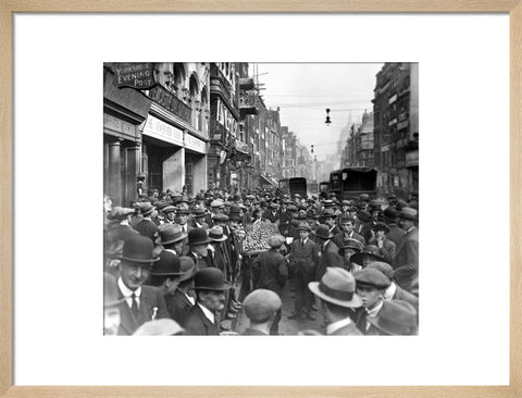 Fleet Street looking East 20th century