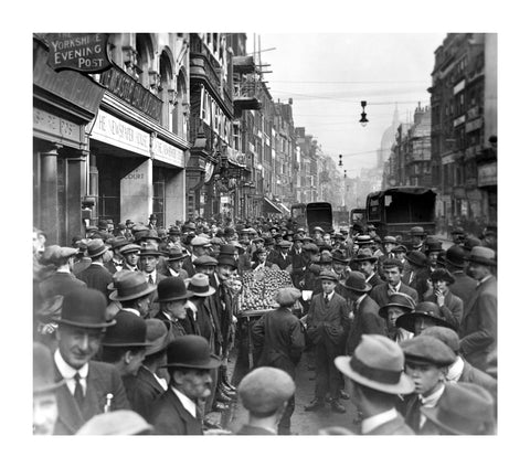 Fleet Street looking East 20th century