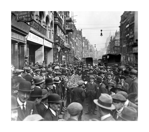 Fleet Street looking East 20th century