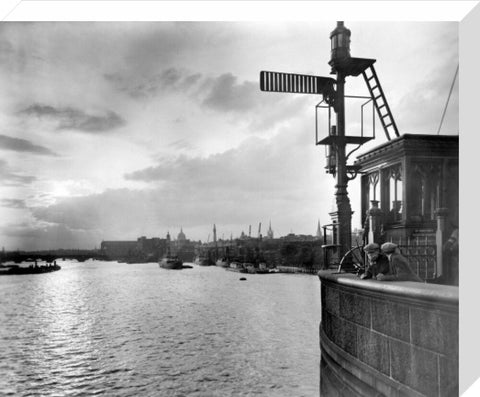 Sunset over the Upper Pool from Tower Bridge 20th century