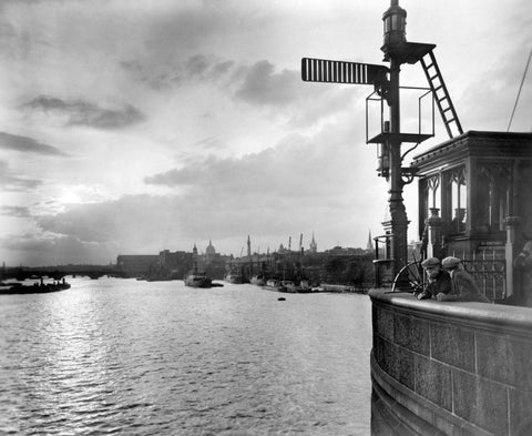 Sunset over the Upper Pool from Tower Bridge 20th century