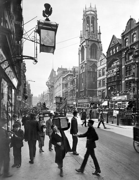 Street scene Fleet Street 20th century