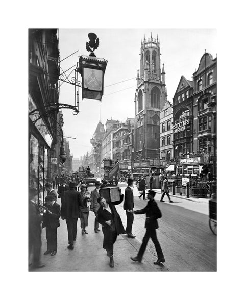 Street scene Fleet Street 20th century