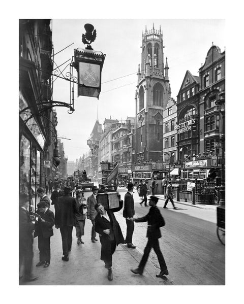 Street scene Fleet Street 20th century