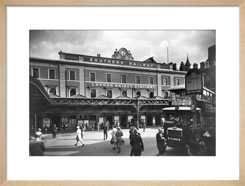 London Bridge Station 20th century