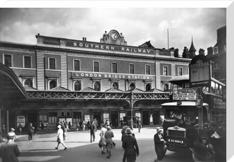 London Bridge Station 20th century