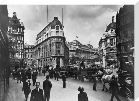 Wellington Street & Aldwych West 20th century