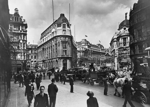 Wellington Street & Aldwych West 20th century