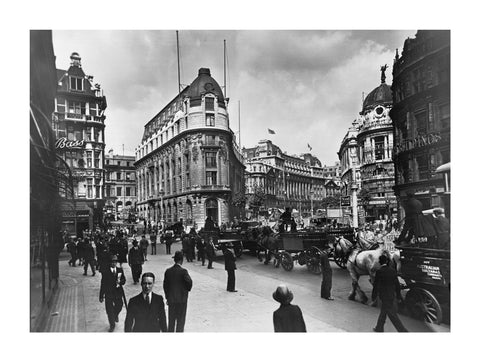 Wellington Street & Aldwych West 20th century