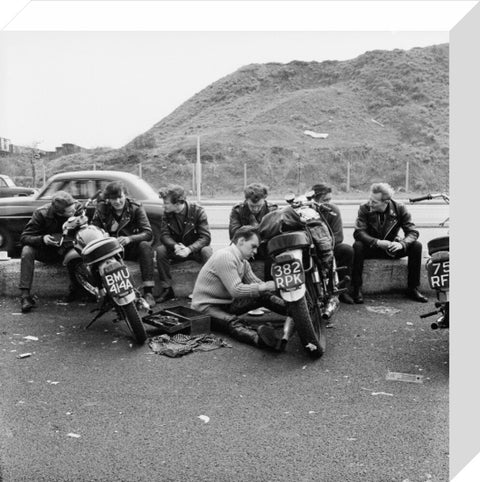 Bikers outside the Ace Caf√© North Circular Road 1963