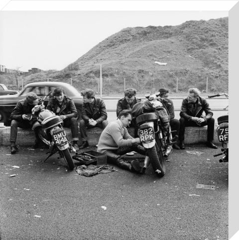 Bikers outside the Ace Caf√© North Circular Road 1963