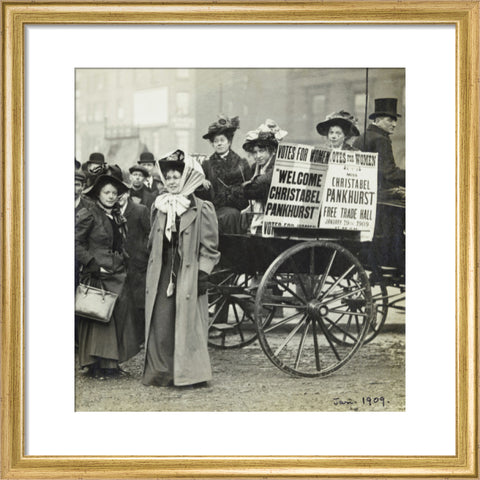 Christabel Pankhurst and Mary Gawthorpe welcomed at Manchester 1907