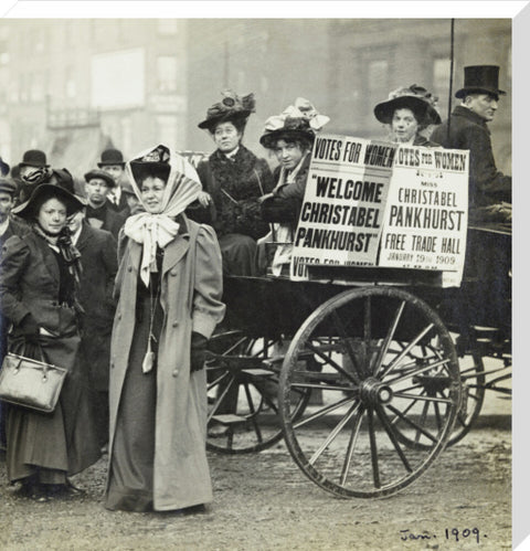 Christabel Pankhurst and Mary Gawthorpe welcomed at Manchester 1907