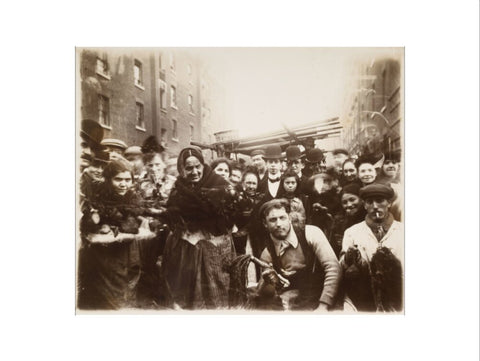 Market traders and locals in Middlesex Street 1899