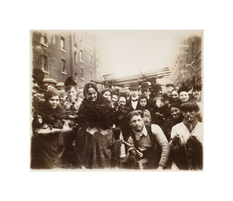 Market traders and locals in Middlesex Street 1899