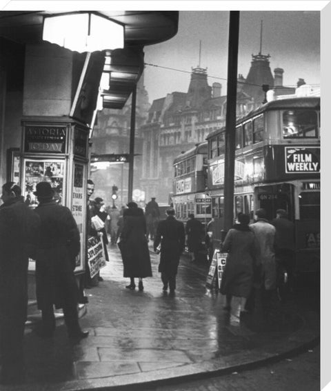 Charing Cross Road St. Giles Circus c. 1935